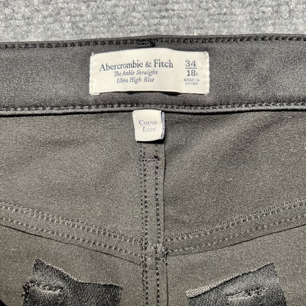 Abercrombie & Fitch‎ Ultra High Rise Ankle Straight Jeans Faux Leather 34/18R - Picture 5 of 12